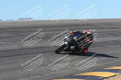 media/Mar-24-2025-Moto Forza (Mon) [[57ce5c5cff]]/1-Advanced Group/Session 2 (Bowl)/
